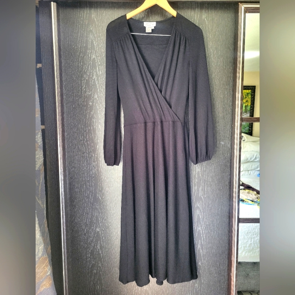 Adrianna Papell Black Sheath Dress with Bishop Sleeves